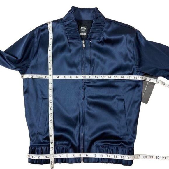 APL Athletic Propulsion Lab Women’s the Perfect Bomber Jacket Navy Small NWT - Picture 8 of 13